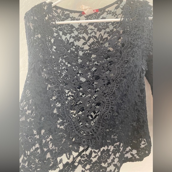 Silvergate boutique black lace blouse  size small - Picture 2 of 9